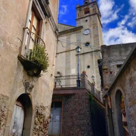 Gole Alcantara D'amore